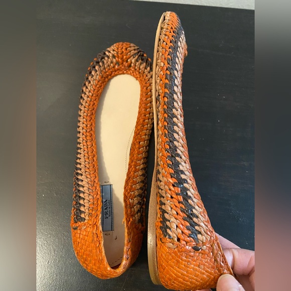 Prada Woven Leather Flats, Huarache Ballet Flats, Size 39=US9 - Picture 4 of 8